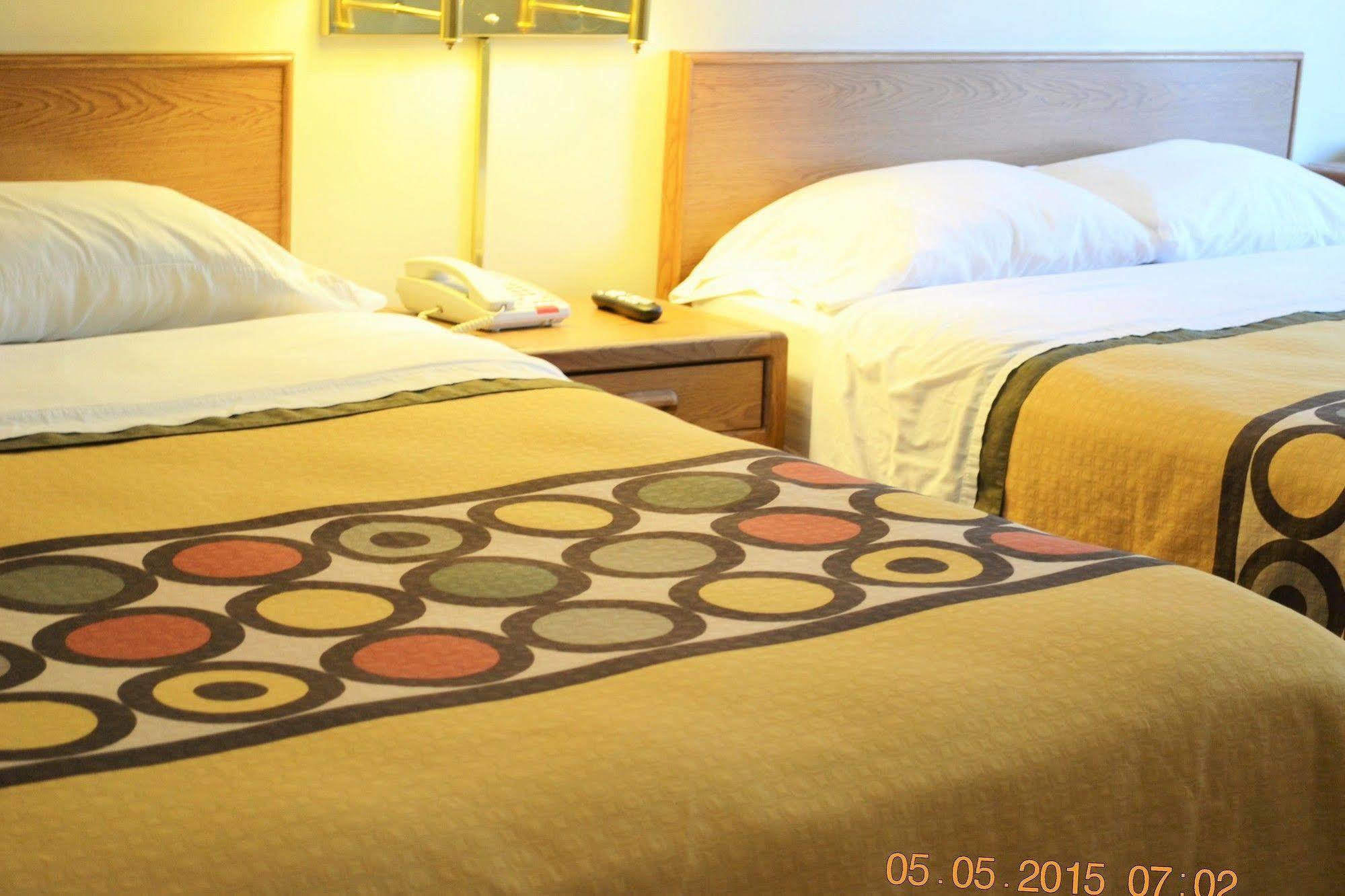 Brookshire Inn Inez Eksteriør billede